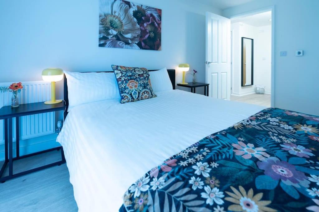 Luxury Ground Floor 2 Bedroom Apartment Free Wifi & Parking Sheffield Exteriér fotografie